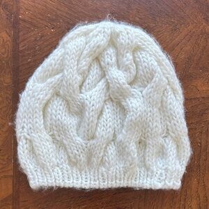 Aeropostale Cable Knit Beanie